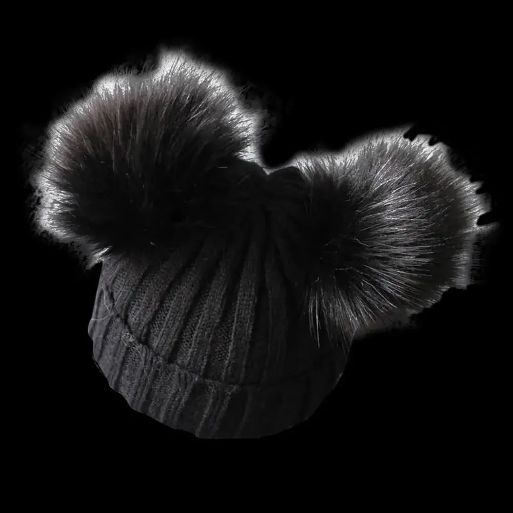New double pom pom knit baby hat